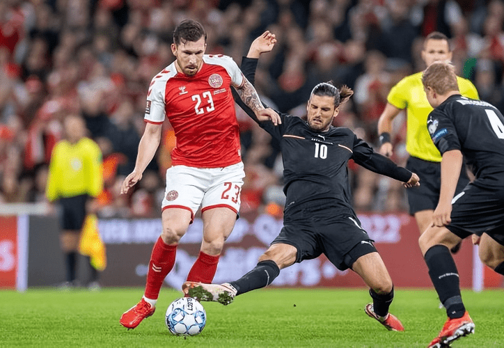 包含欧预赛比赛备受关注,球迷期待着胜利的词条 包含欧预赛比赛备受关注,球迷期待着胜利的词条