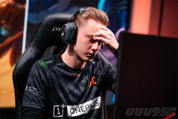 开云平台-PSG力克EG，CoreJJ打出惊人五杀焦点之战小组赛，让粉丝疯狂欢呼